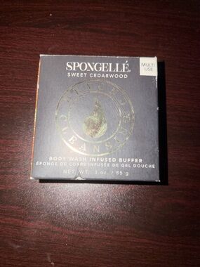 Spongellé Sweet Cedarwood Body Wash Infused Buffer - Navy Blue with Gold Accents